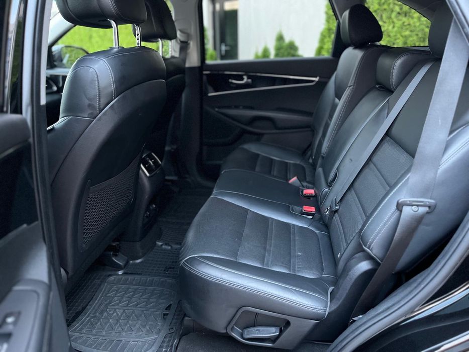 Kia Sorento 2.2 AWD 7 locuri