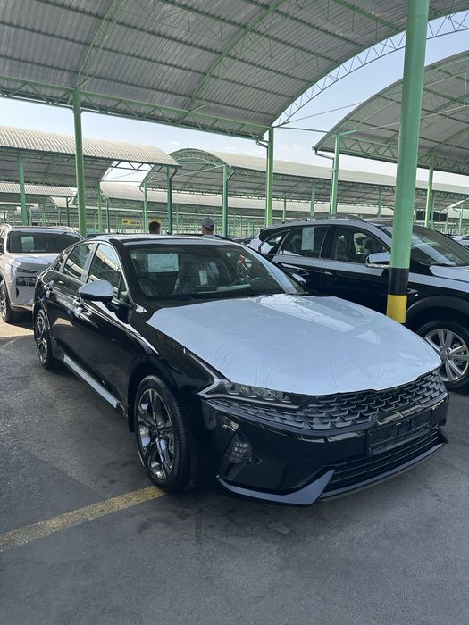 Kia K5 2022yil  salondan 2023 olganman maslaaaa