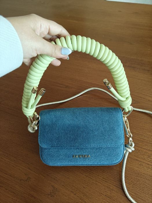 Малка кросбоди чанта Zarena