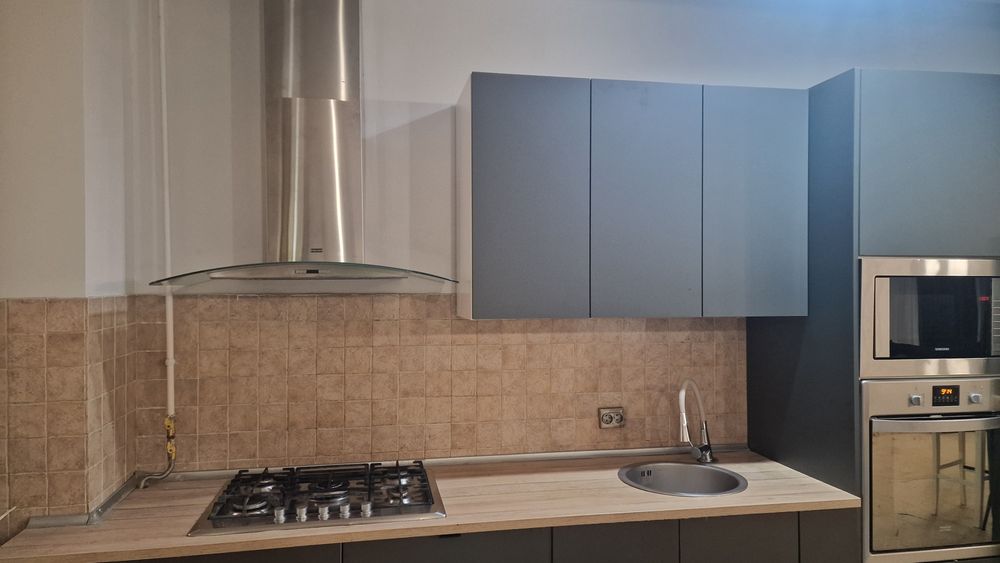 Vand set Franke inox :Plita gaz 90,hota 750mc si chiuveta