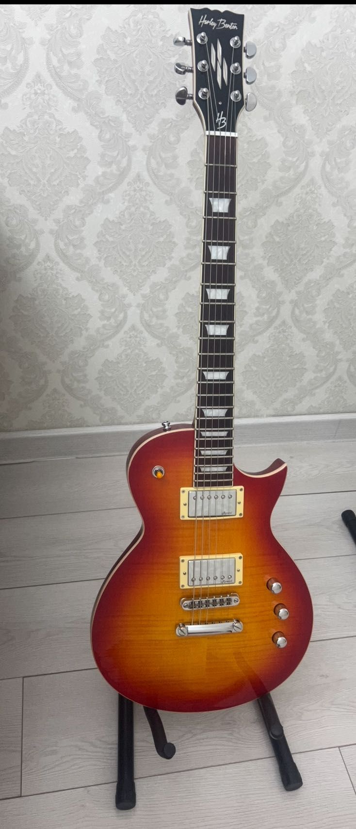 Продаю отличную гитару Harley Benton SC Custom II