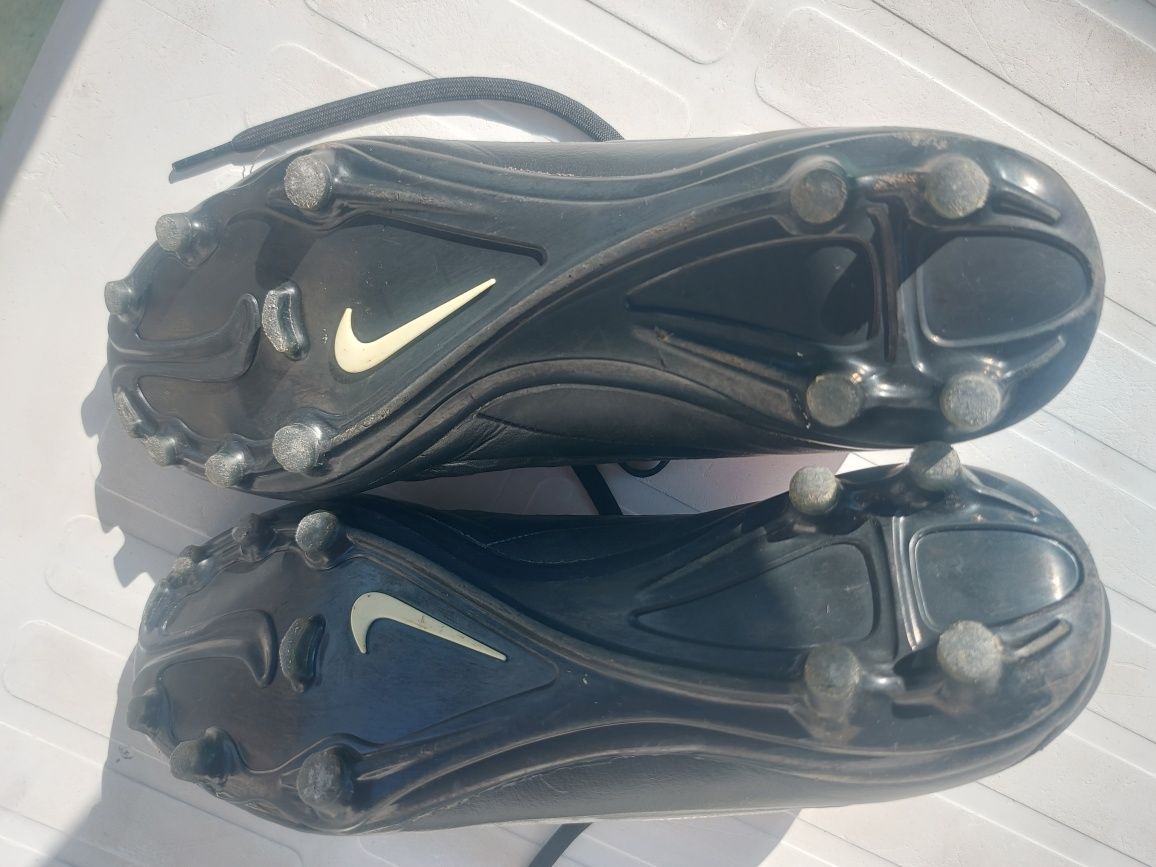 Бутонки NIKE - като нови