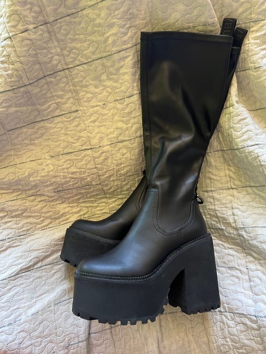 Diesel,Buffalo,Club Ex