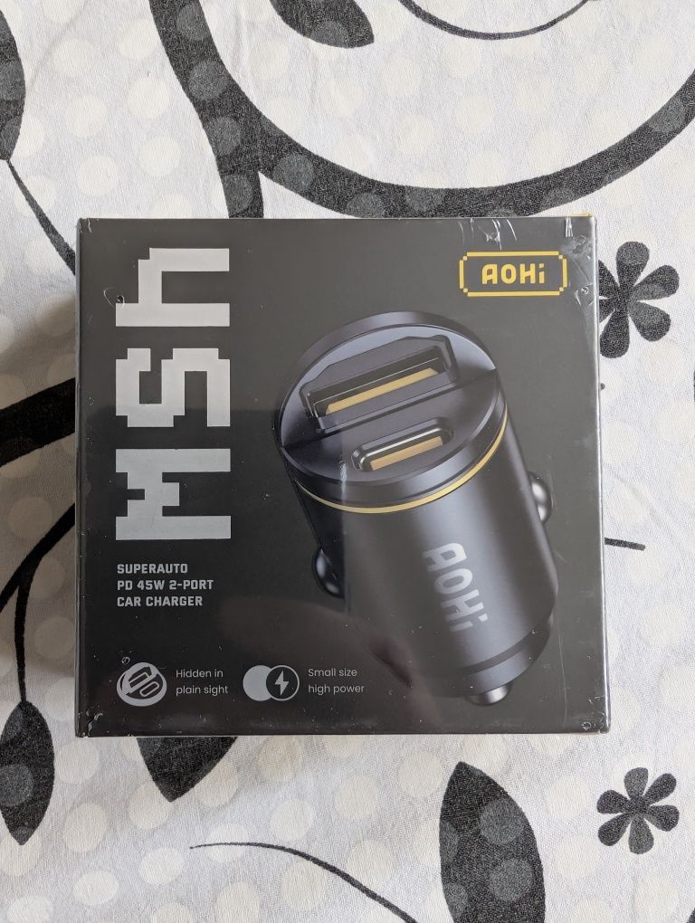 AOHi superauto PD 45W 2 port зарядно за телефон за кола