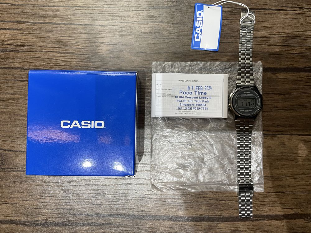 Casio Collection.