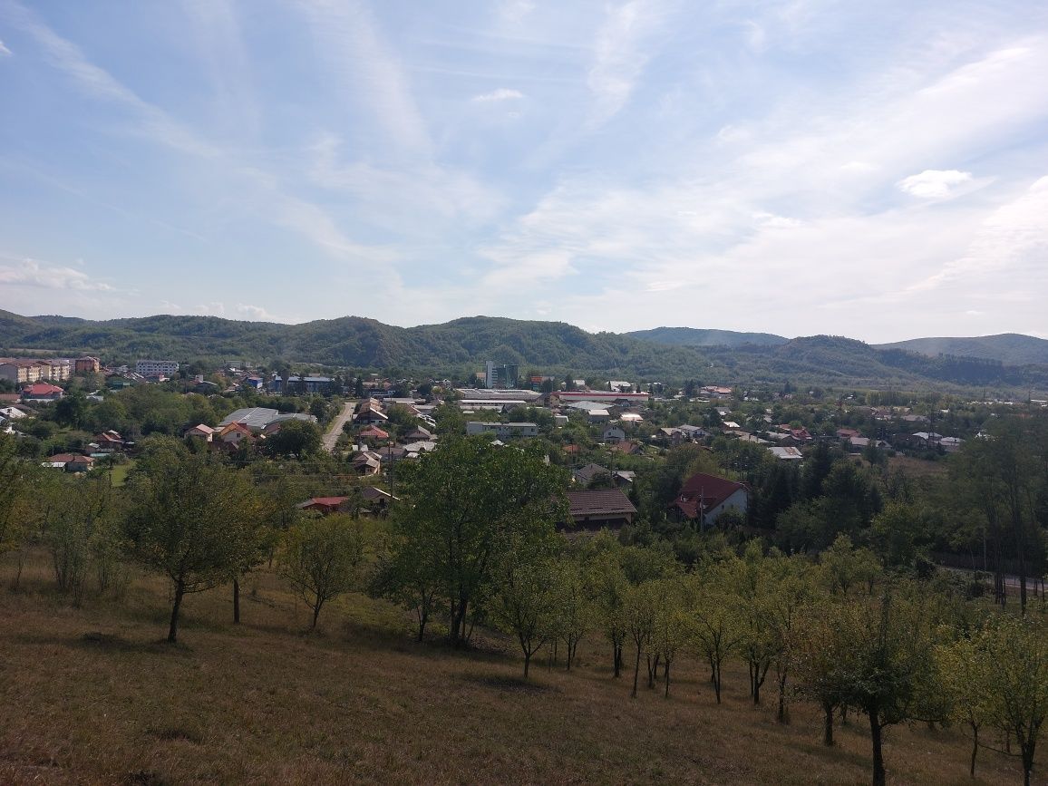 Vălenii de Munte, strada Poet Grigore Alexandrescu - teren bun pt casă