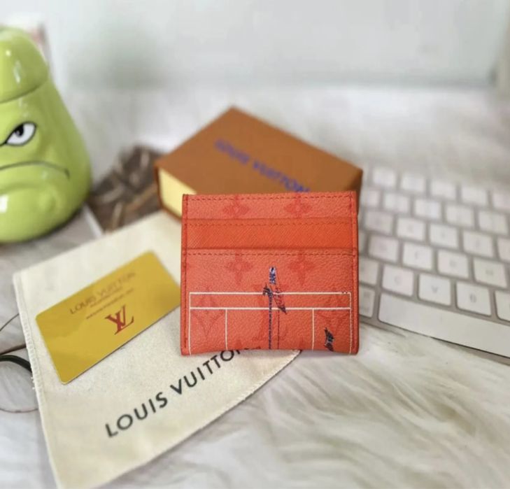 Louis vuitton card holder