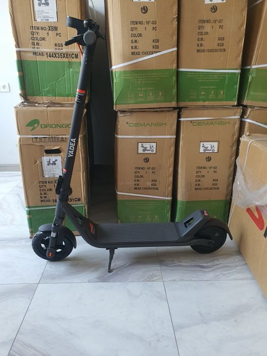 Самокат YADEA новый