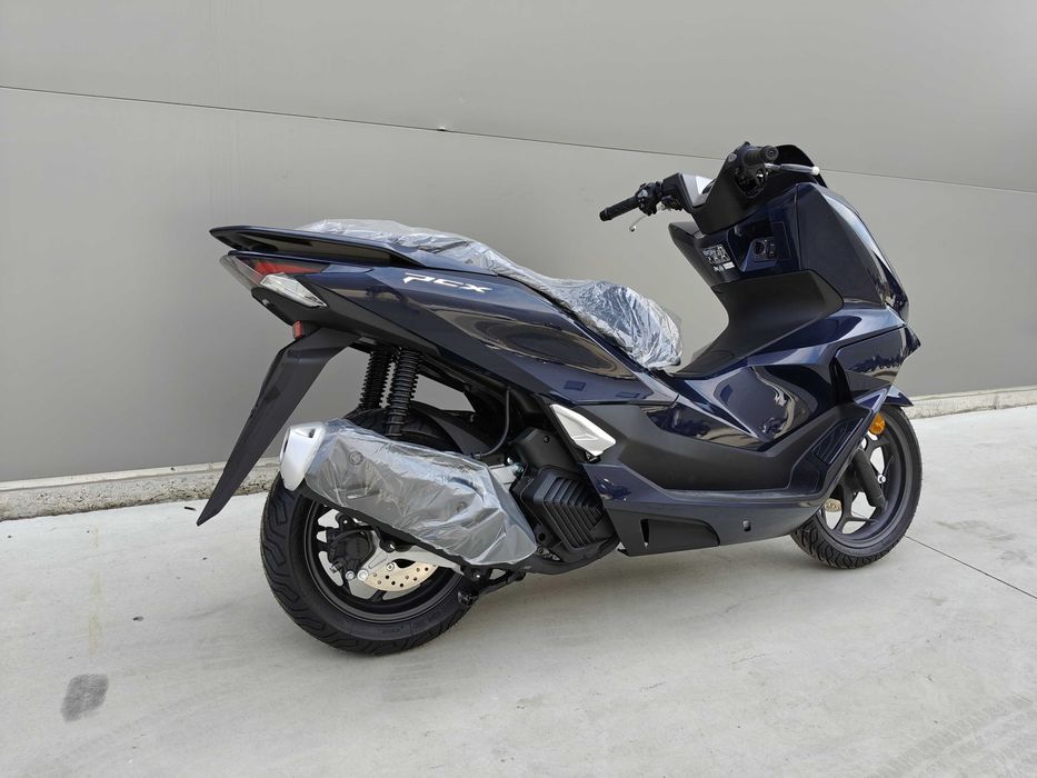 Scuter Honda PCX 125 | 0 km | motomus.ro
