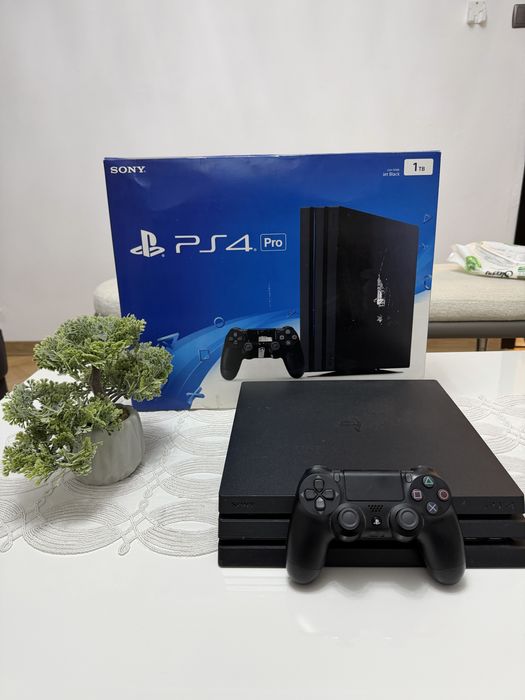 [PS4]Playstation 4 Pro 1TB  • 4K HDR • Оригинален джойстик + кабели