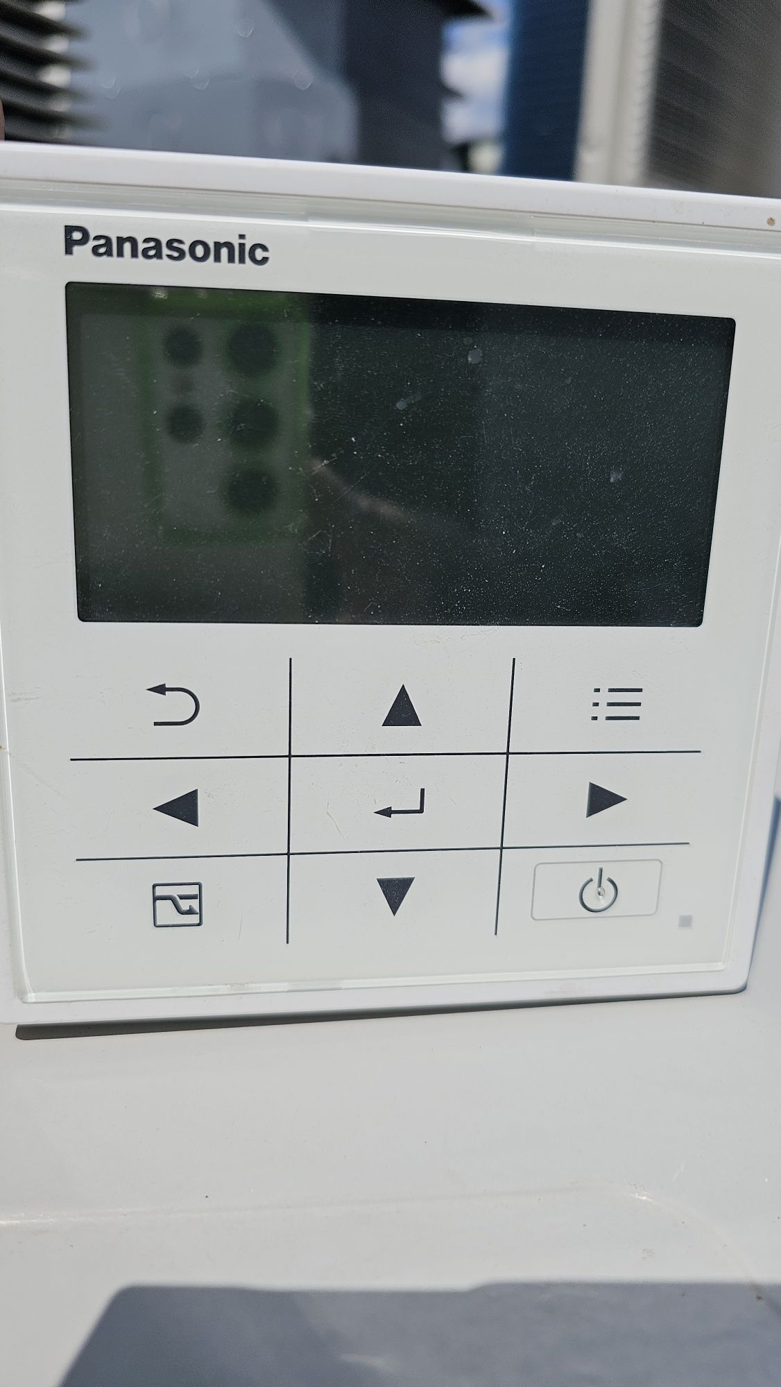 Инверторен касетъчен климатик Panasonic 24ка 24000btu