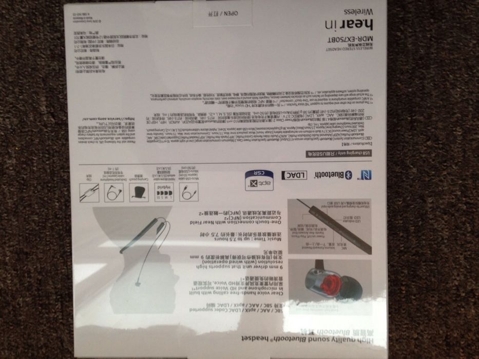 Casti audio cu microfon in-ear Sony MDREX750BT - sigilate