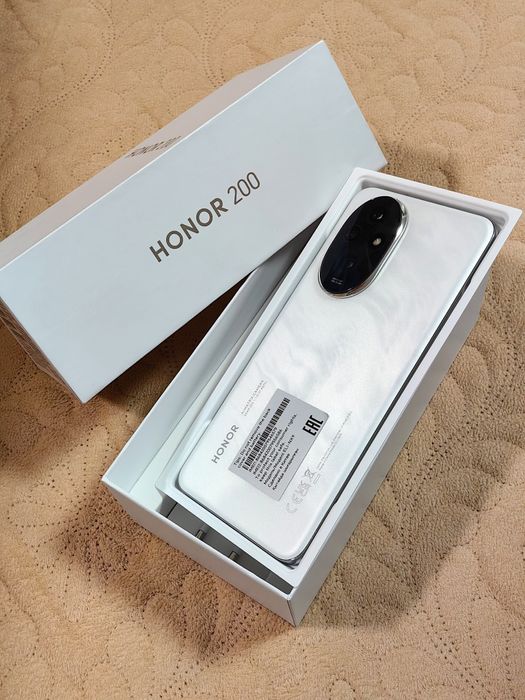 Honor 200 Global. Full pack. Гарантия 09.2026г.