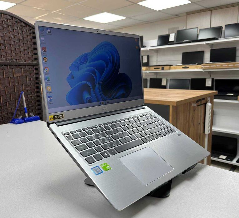 Мощный Шустрый ACER Swift Core i5*ОЗУ 8*SSD 256*GeForce -2gb Подсветка