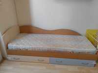 Единично легло с чекмеджета, подматрачна рамка и матрак