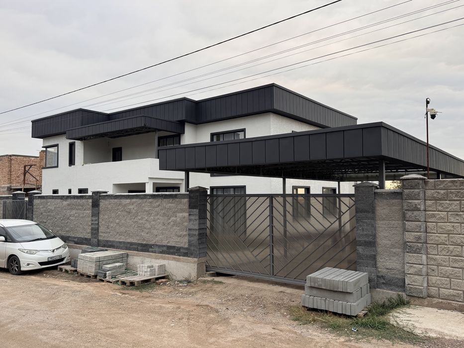 Продам дом в стиле Хай Тек срочно