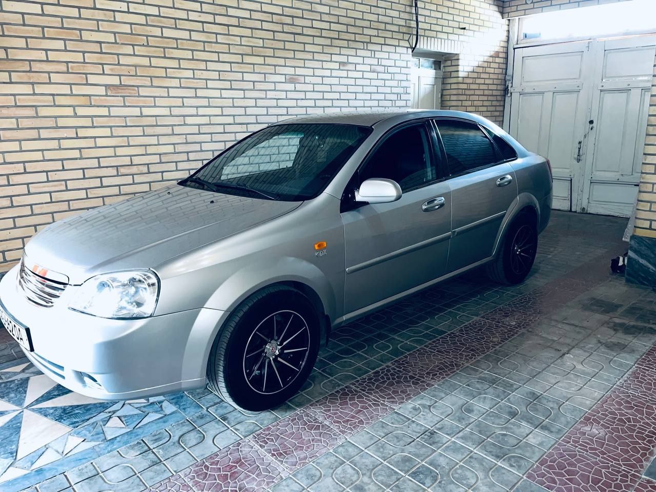 Vossen r 15 shirokiligi j7 idyal sastayanida unversal diska 8 teshikli