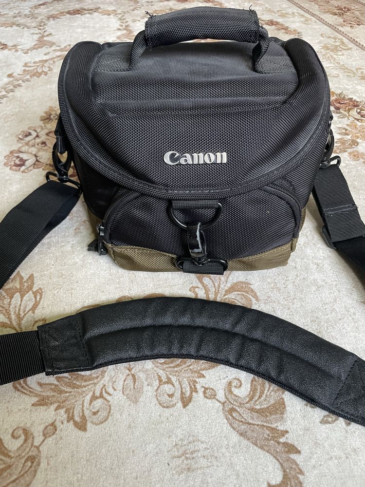Aparat foto Canon 650D ca nou