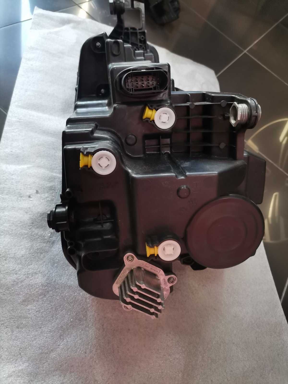 Фарове Фар Ляв Десен SKODA KAROQ Full LED 57B941009 / 57B941010
