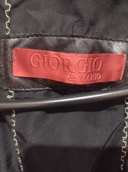 Много запазено ,естествена кожа . Над 1000 лева като ново.