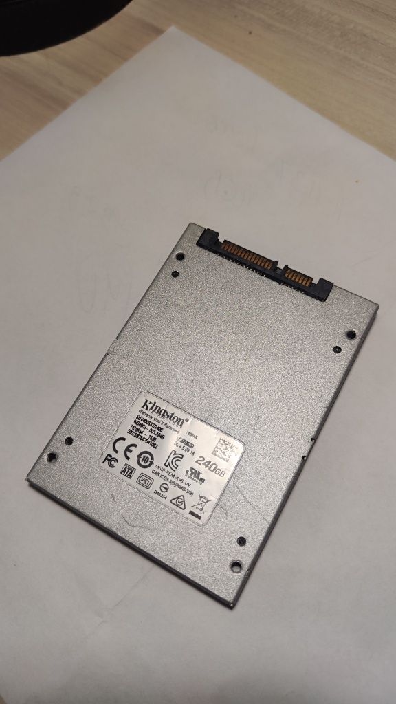 Kingston SSD 240GB с windows
