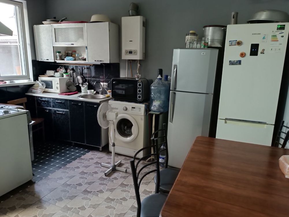 Продажа дома на геофизике,не дорого)