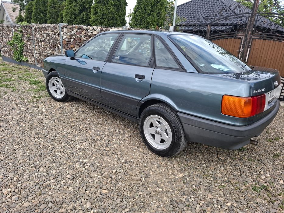 Audi 80 1.8 benzină