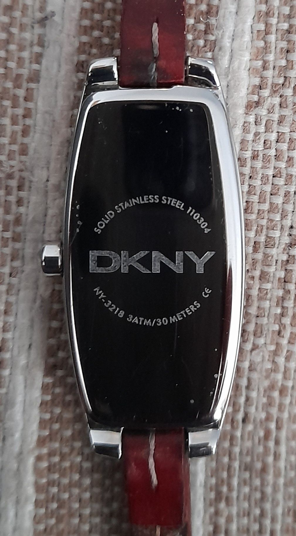 Ceas dama DKNY NY 3218 si NY 2401