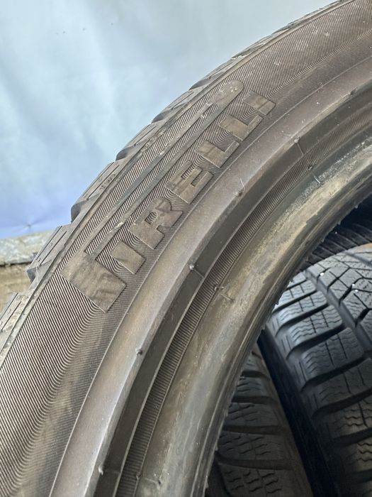 225/45/17 Pirelli dot22