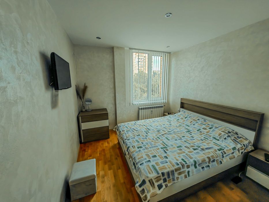 Апартамент за нощувки във Велико Търново Sunny Apartment