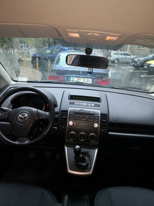 Vând Mazda 5.  Proprietar.