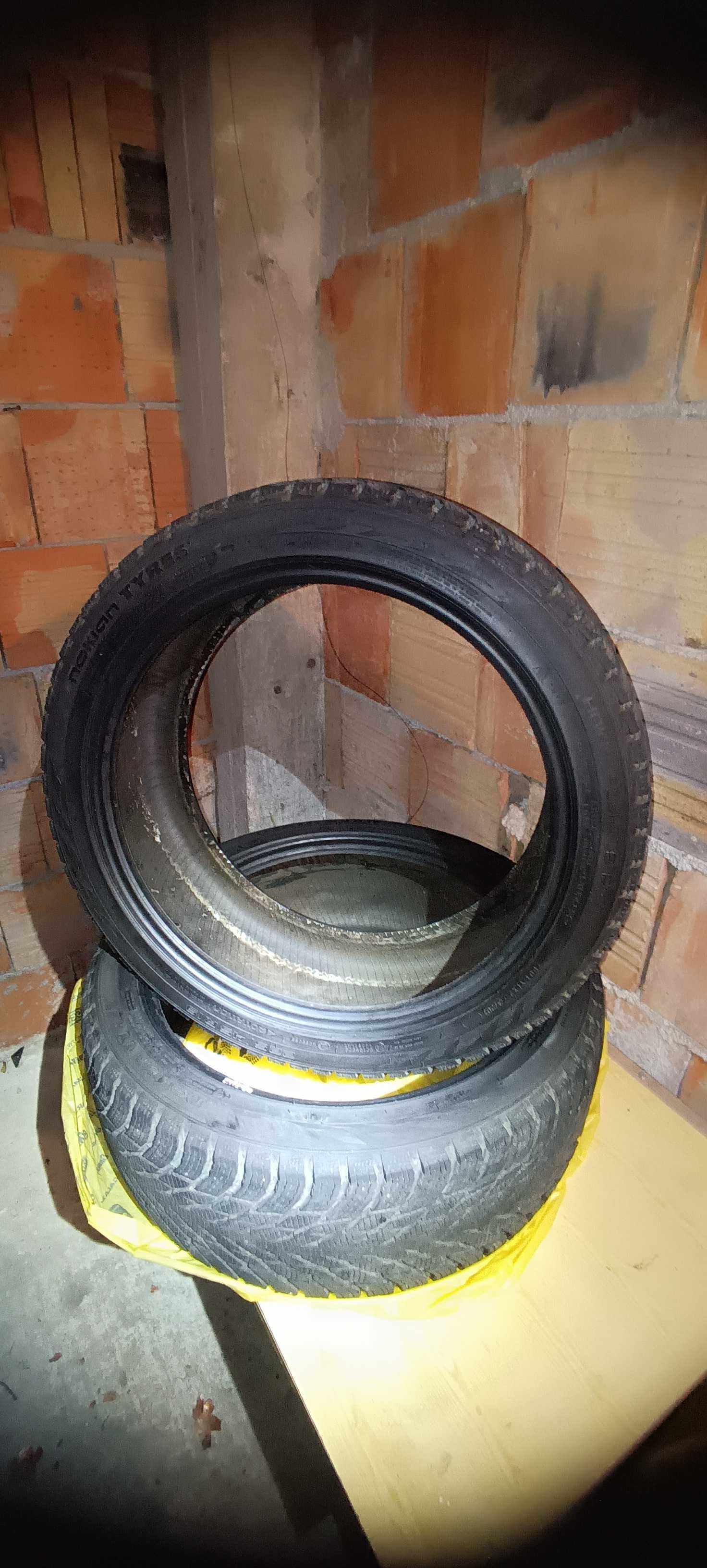 Зимни гуми 225/45 R19 Continental / Nokian - комплект 4 бр.