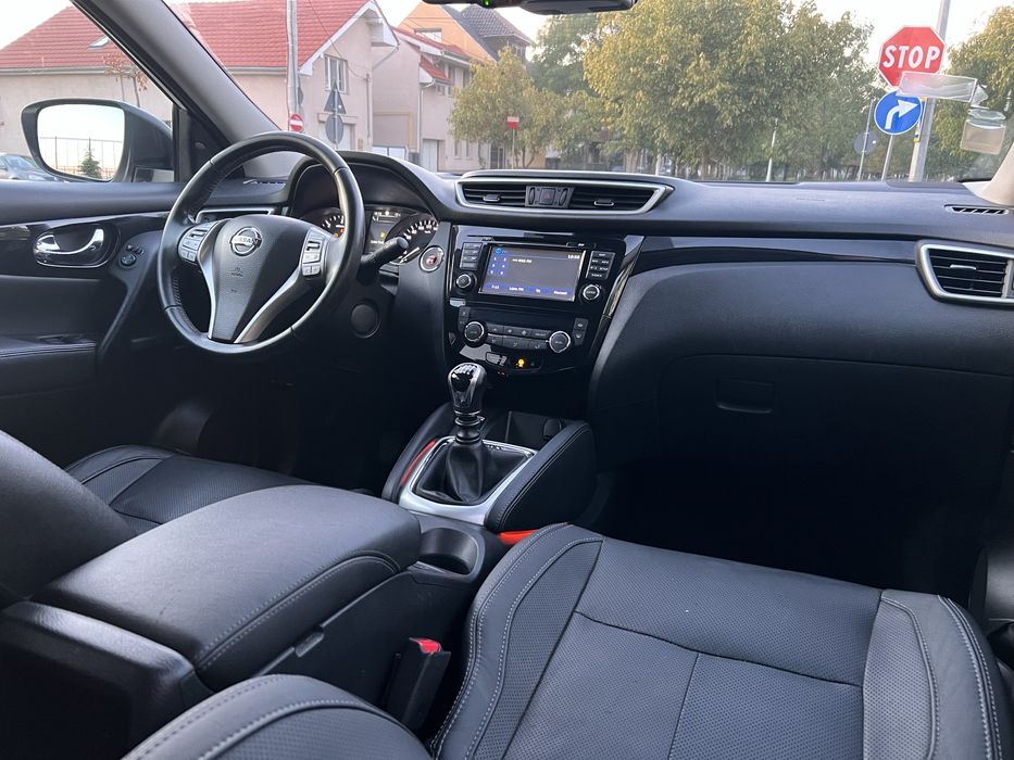 Nissan Qashqai TEKNA 1.6 DCI 130 CP 4x4