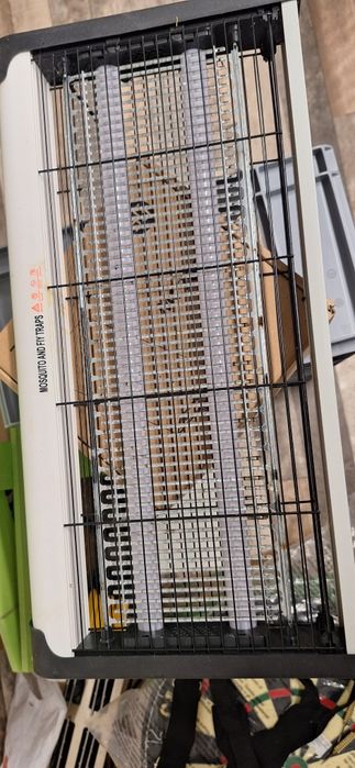 Лампа против насекоми