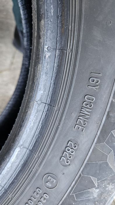 2бр гуми 215 65 16 дот 22 семперит