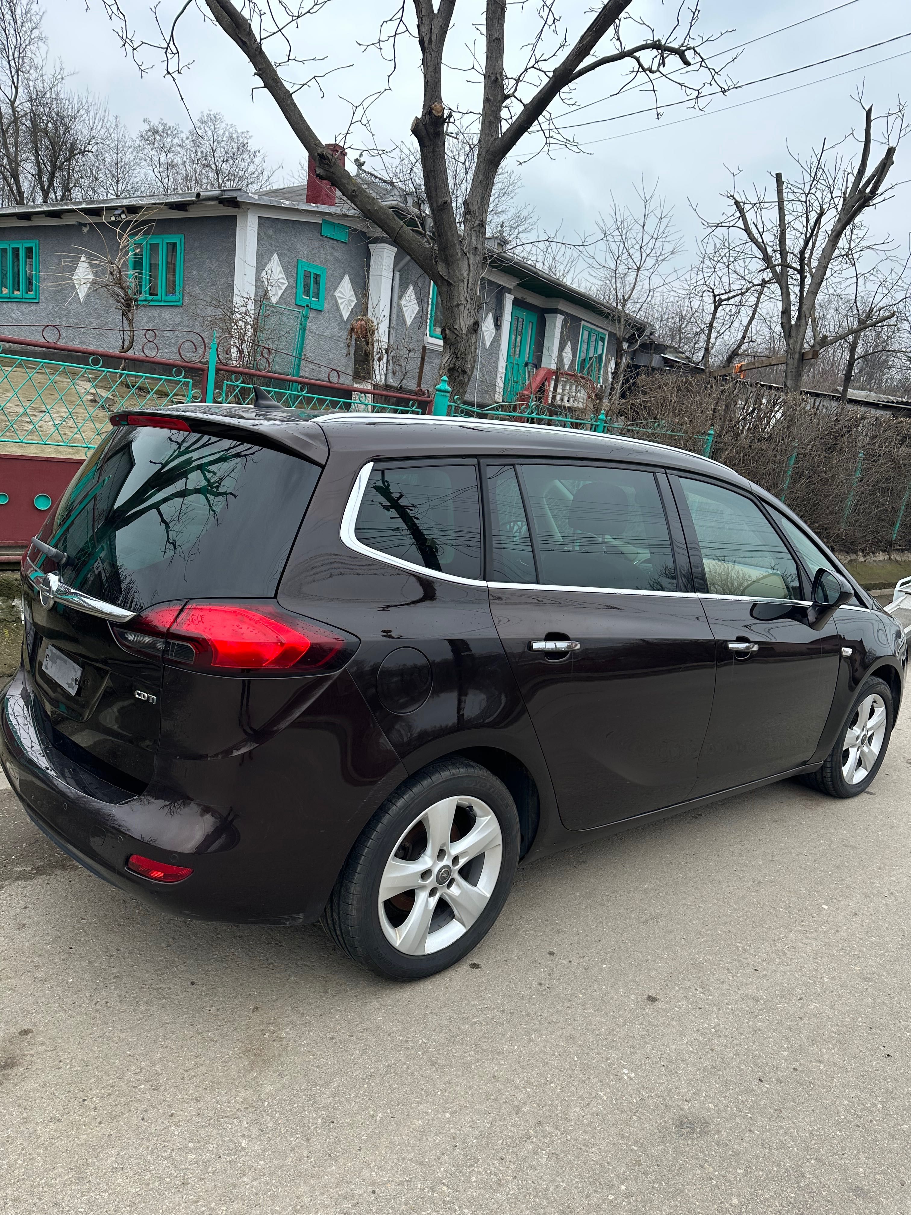 Opel Zafira Tourer