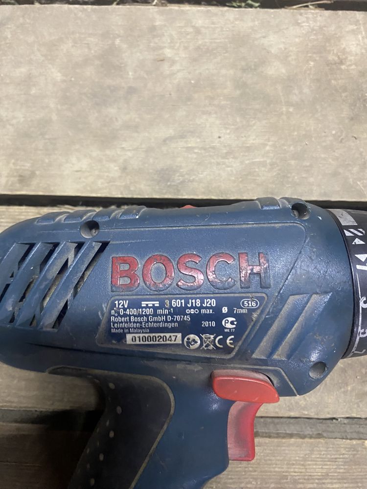 Продам шуруповерт Bosch 12V