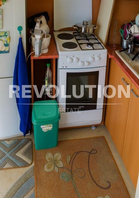 Дава се под наем Двустаен апартамент в Варна, Владислав Варненчик - 70 кв.м за 350 € - Снимка #2