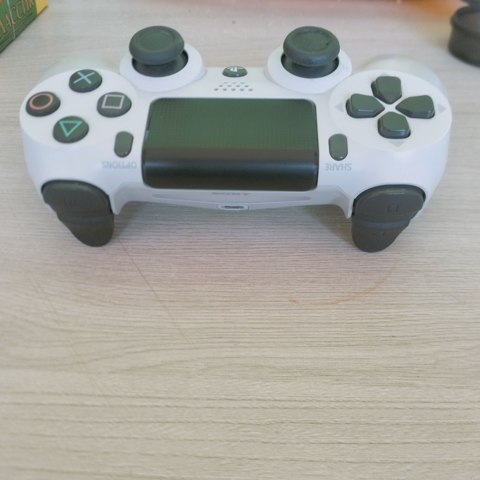 Sony PlayStation 4, Джостик, GamePad