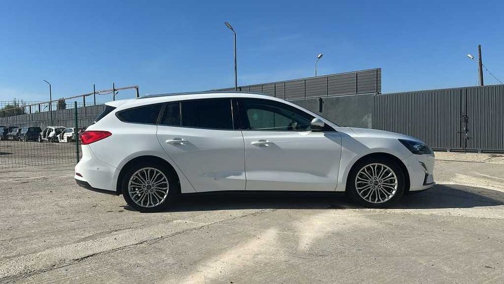 Dezmembram Ford Focus 4 , an 2019 cod motor  ZTD ,AUTOMAT