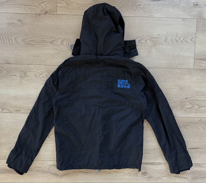 Geaca SUPERDRY cu Gluga Negru Barbati | Marime M