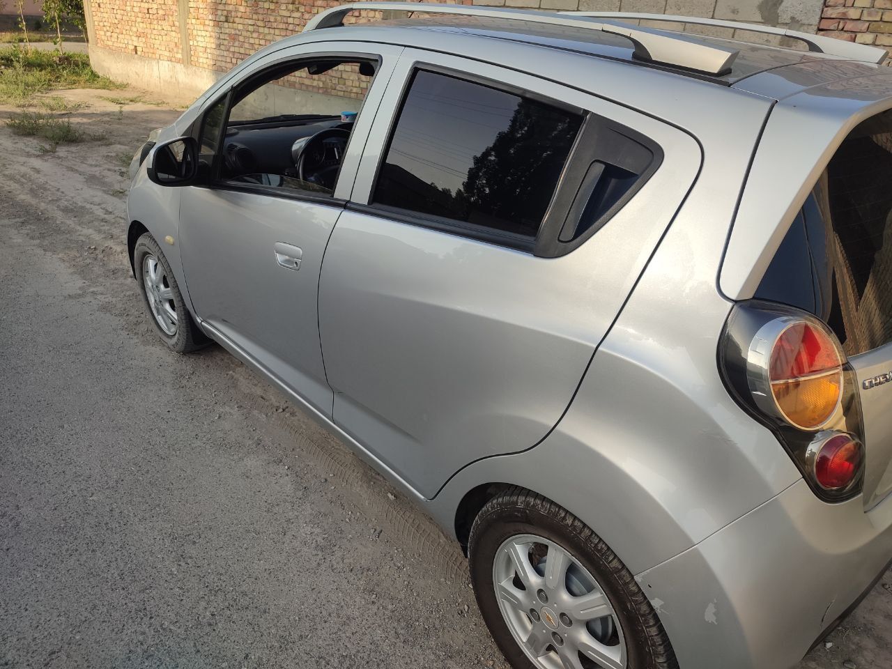 Chevrolet Spark 2011-yil