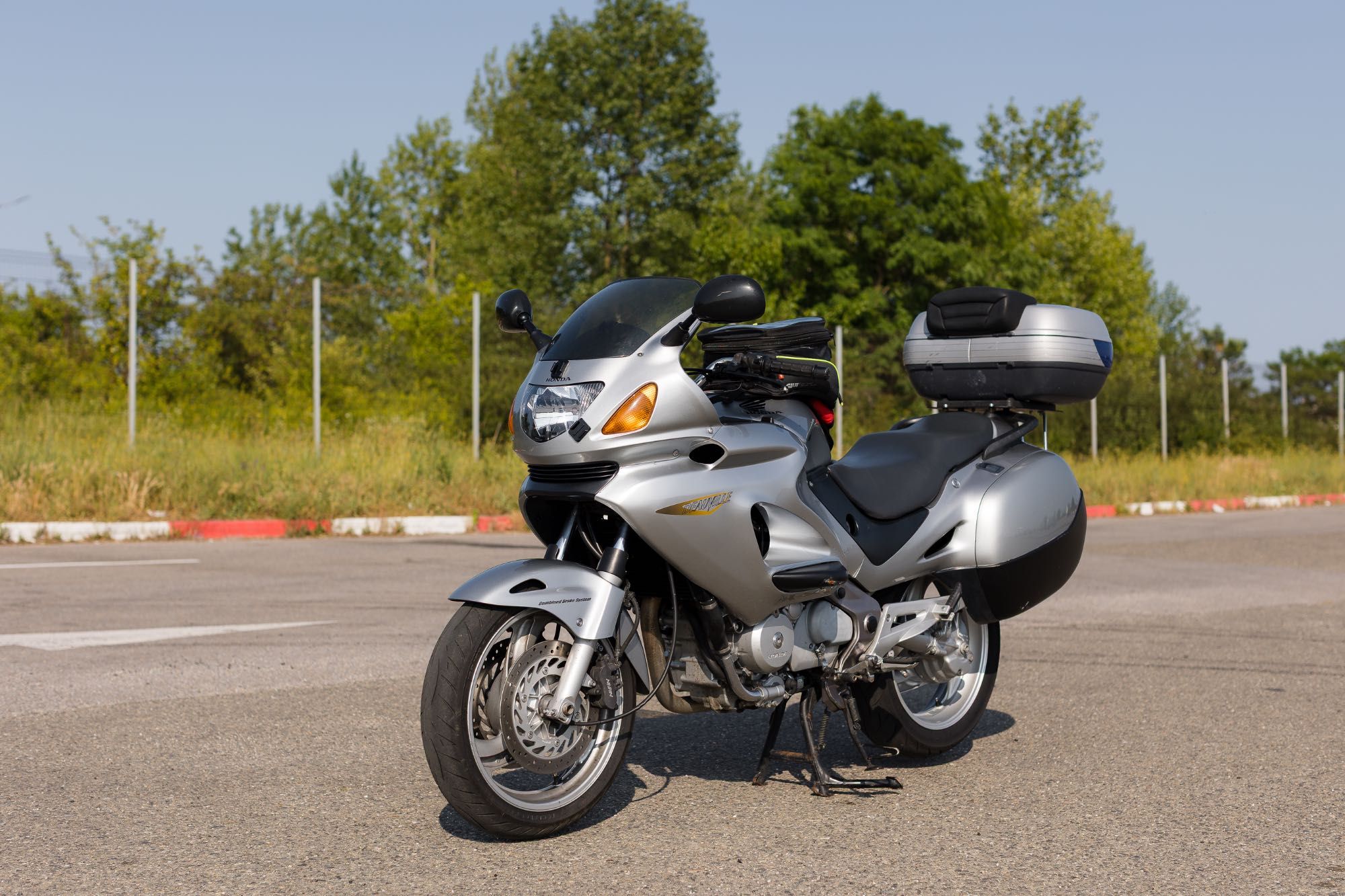 Honda NT 650V Deauville