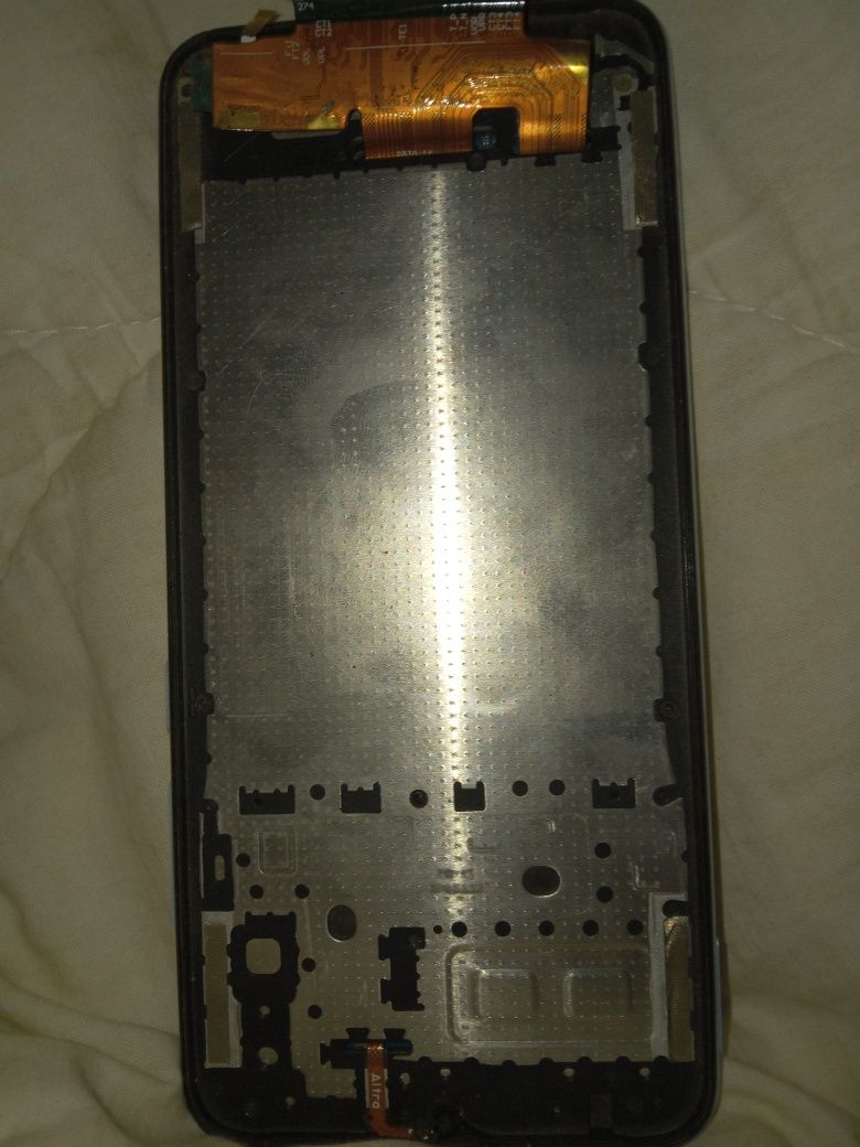 A 04e fară displey