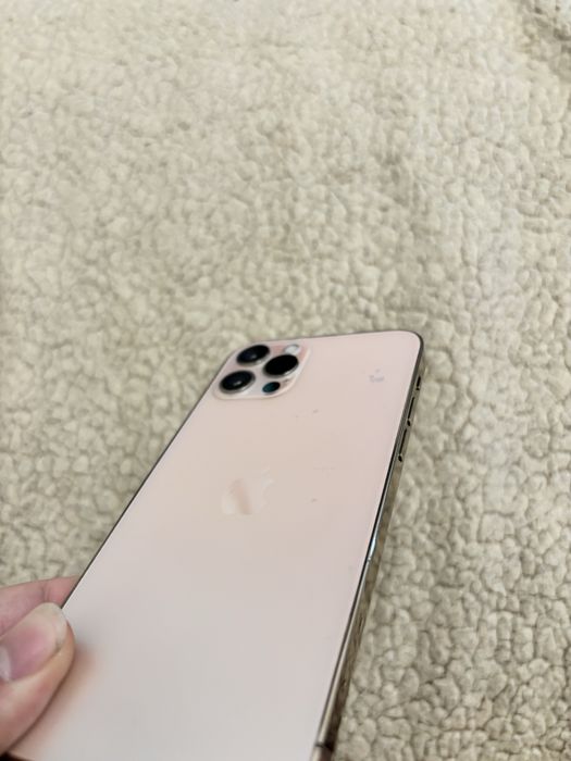 iPhone 12 Pro Gold 256GB iCloud