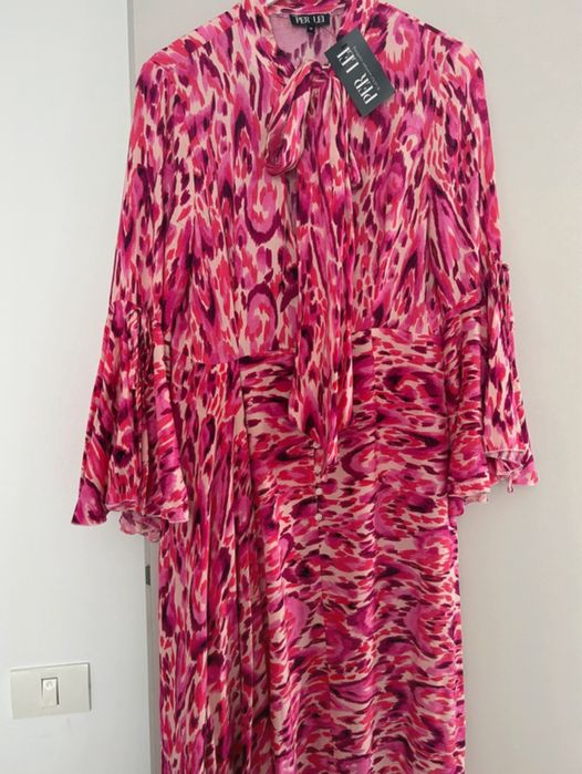 Rochie PerLei cu etichetă