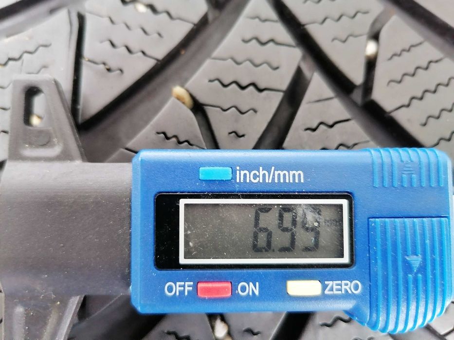 4 бр. Semperit Speed-Grip 5 215/65R17 DOT2821