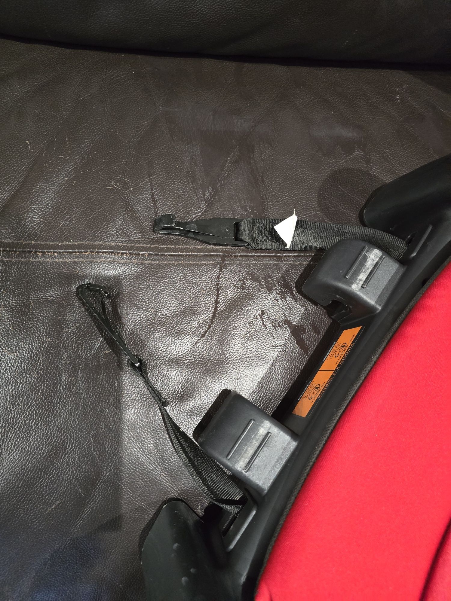 Стол за кола Peg Perego Viaggio Surefix 15-36кг
