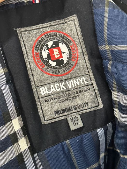 Продам мажскую куртку