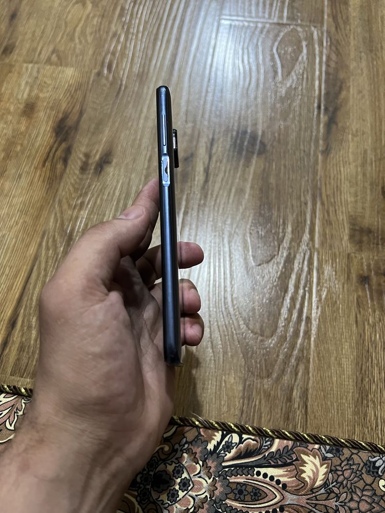 Redmi.  Note 9S  128 GB.  Xolati chotkiy
